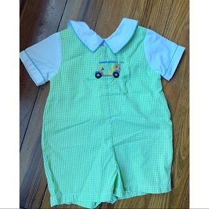 Adorable green petit ami golfing shortall